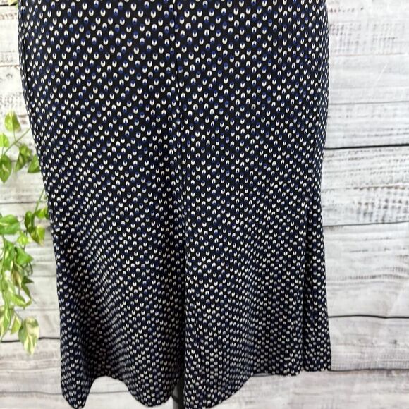Talbots Skirt size 16 Pet Black Blue Polka Dots Slinky Above Knee Flared Stretch - Picture 7 of 13